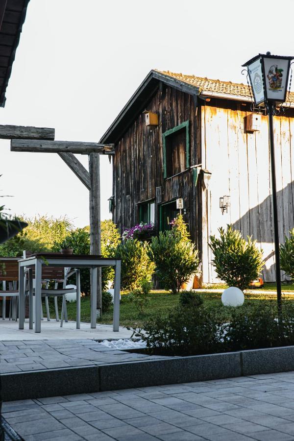 Genusshotel Hohenbogen Neukirchen beim Heiligen Blut Zewnętrze zdjęcie